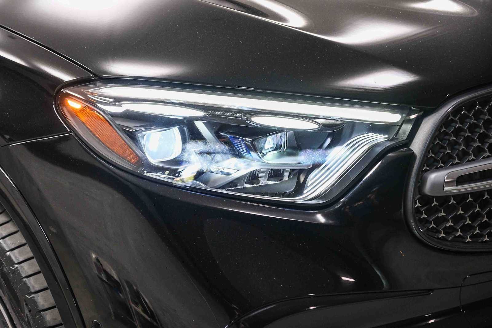Certified Used 2023 Black Mercedes-Benz GLC 300 image 14