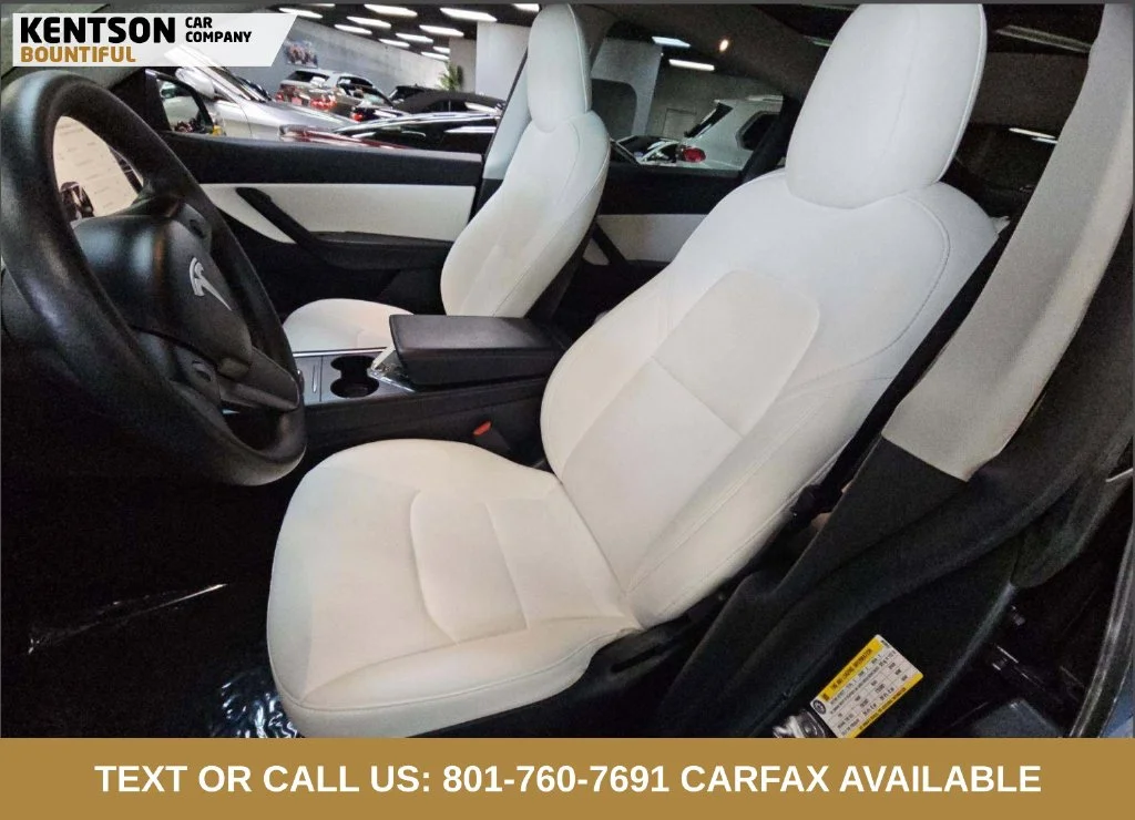 Used 2022 Gray Tesla Performance image 4