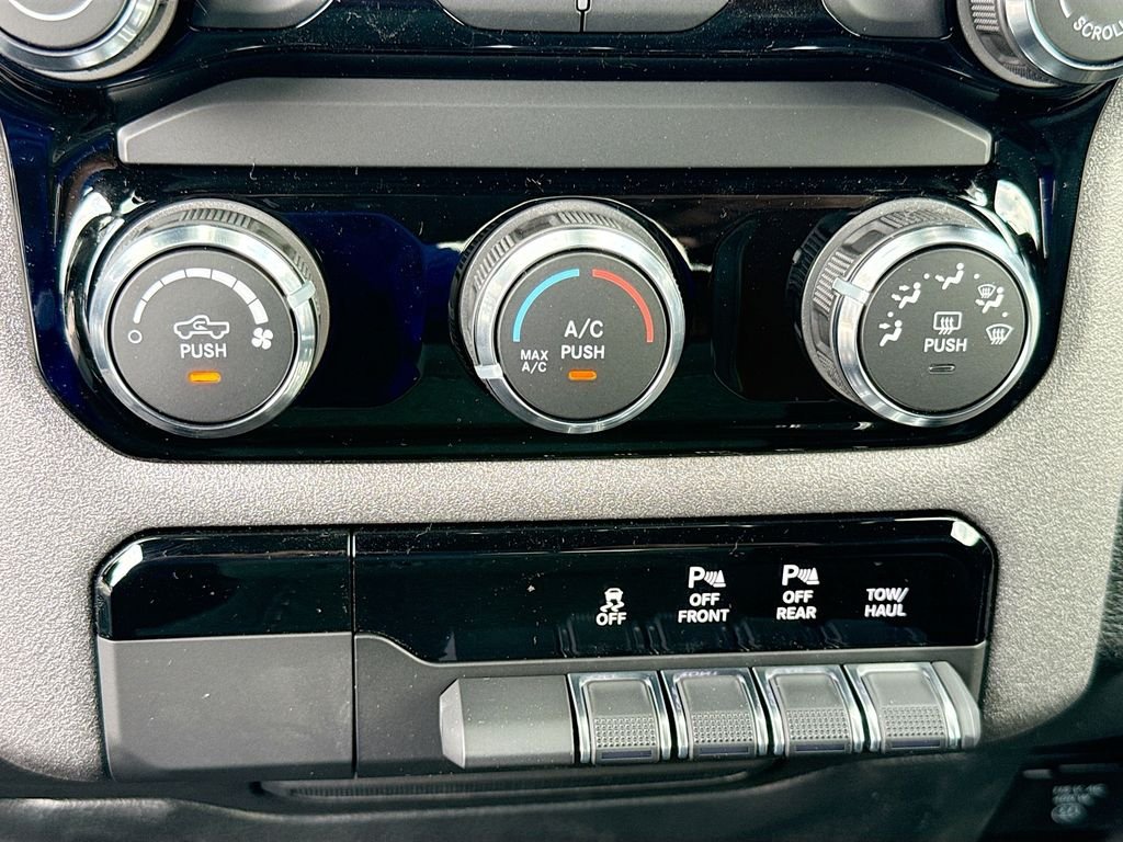 New 2026 Forged Blue Metallic Exterior Paint RAM Warlock image 18