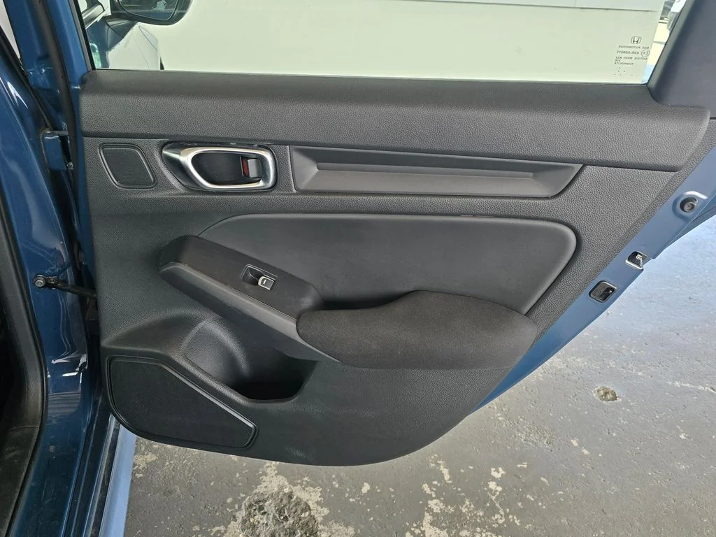 Used 2025 Red Honda LX image 15