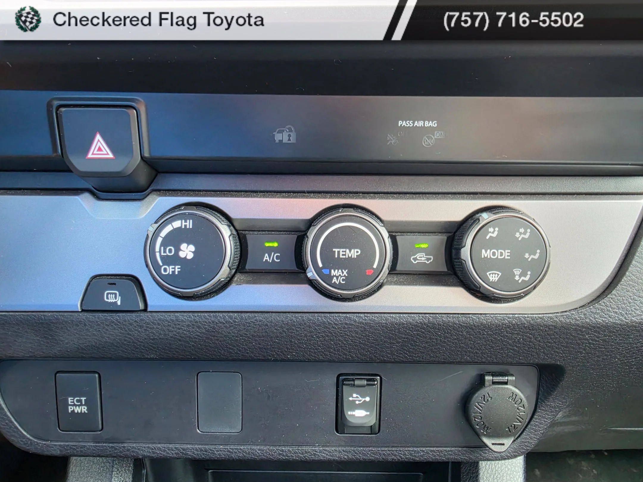 Used 2019 Silver Sky Metallic Toyota SR image 17