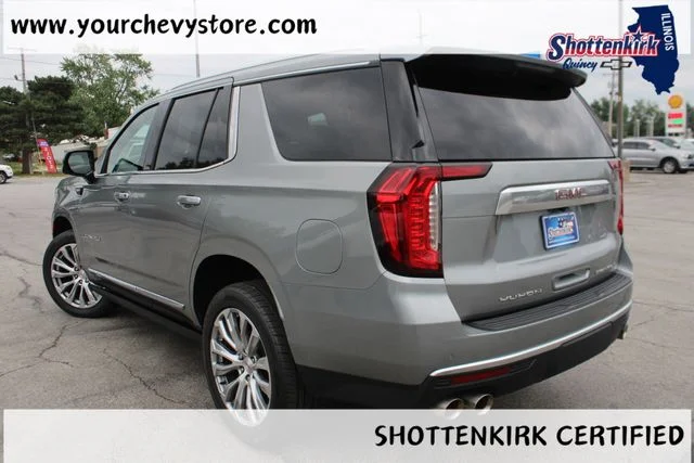 Used 2023 Silver GMC Denali image 11