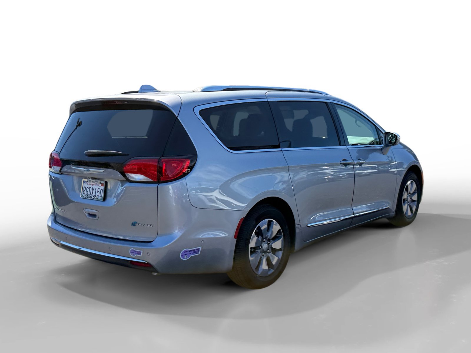 Used 2018 Billet Silver Metallic Chrysler Limited image 5
