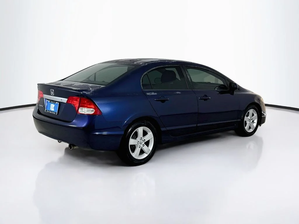 Used 2011 Blue Honda LX-S image 7