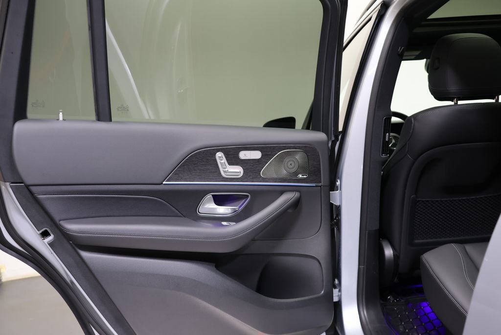 New 2026 Cirrus Silver Metallic Mercedes-Benz GLS 450 image 41