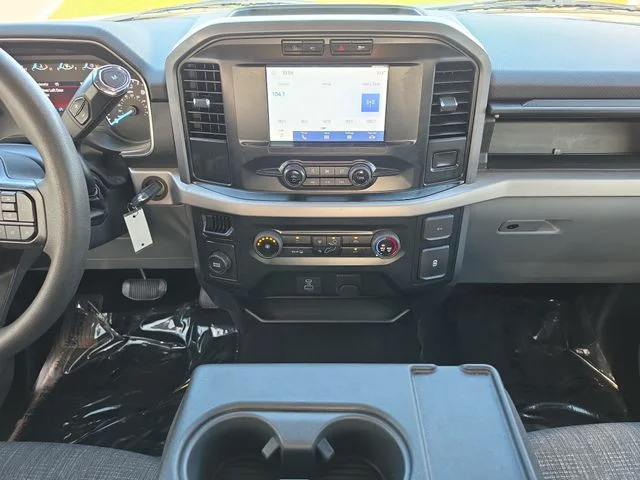 Used 2023 Silver Ford XLT image 10