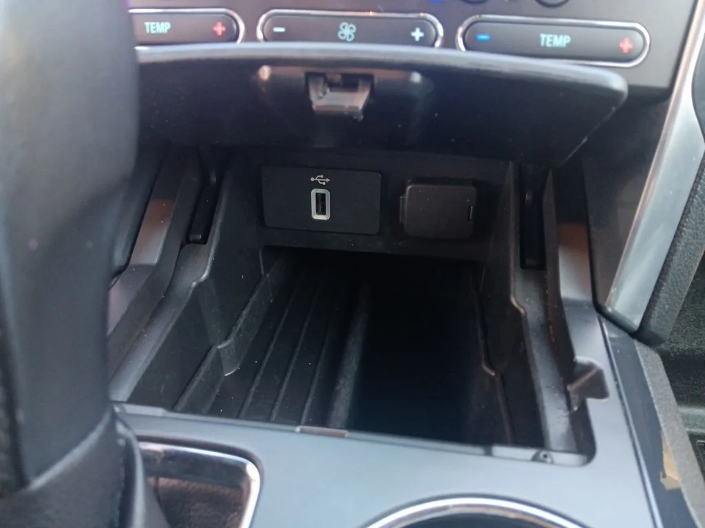 Used 2017 Magnetic Ford Limited image 21