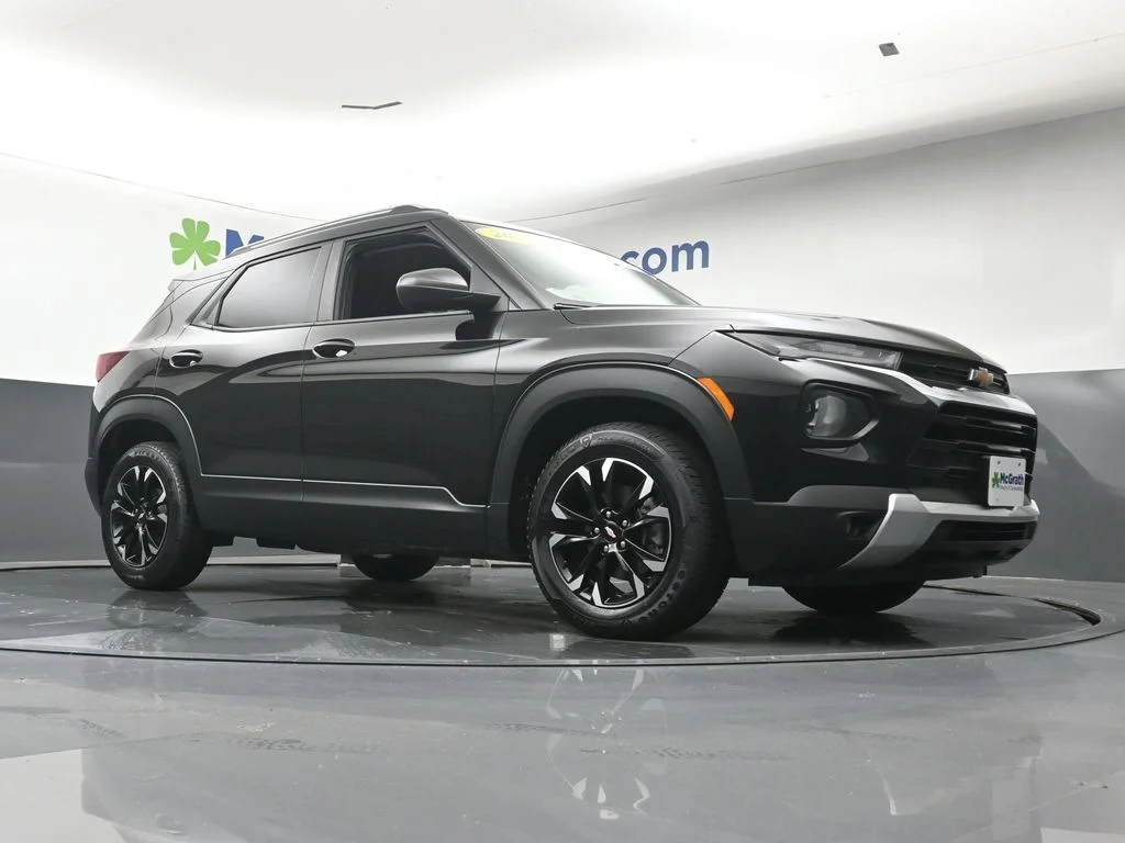 Used 2023 Black Chevrolet LT image 26