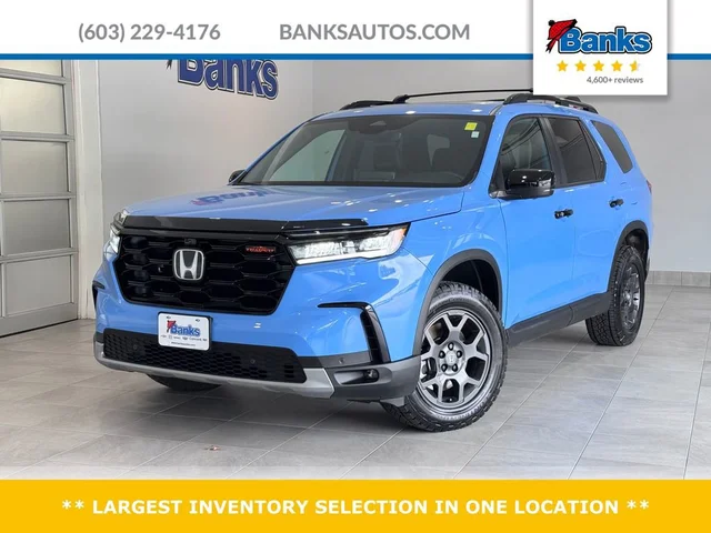 2025 Honda Pilot TrailSport AWD's photo
