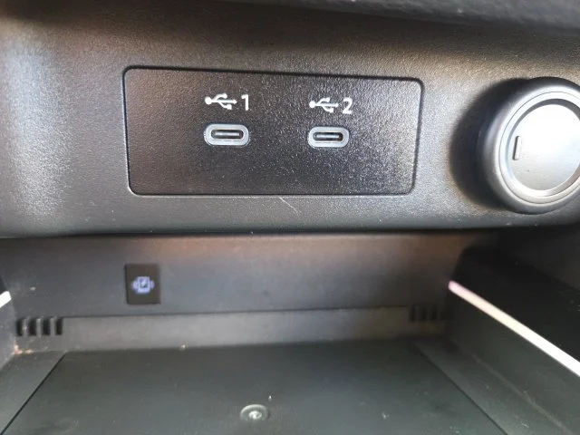 Used 2026 Black Nissan SL image 25