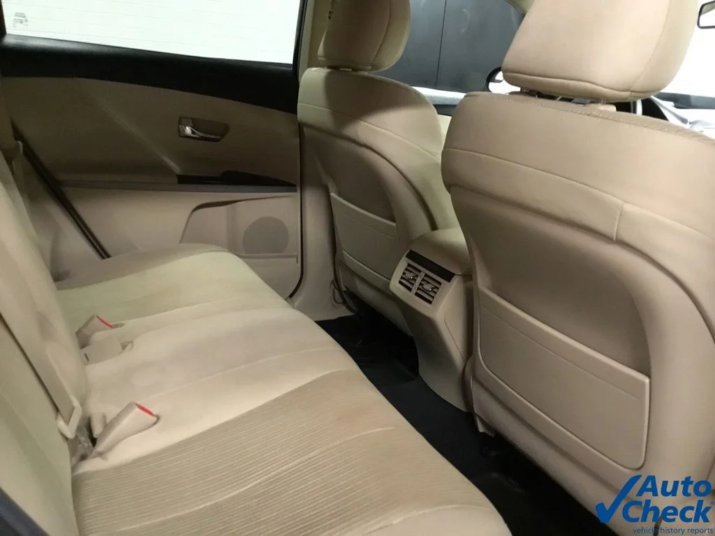 Used 2014 Black Toyota LE image 38