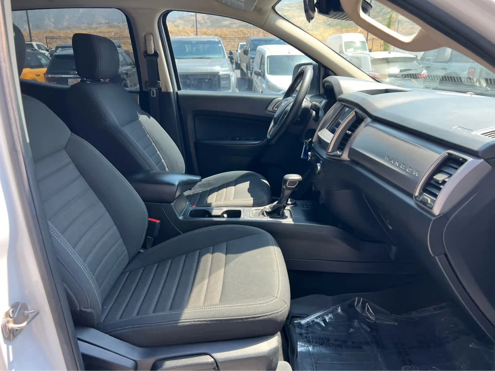 Certified Used 2020 Oxford White Ford XLT image 17