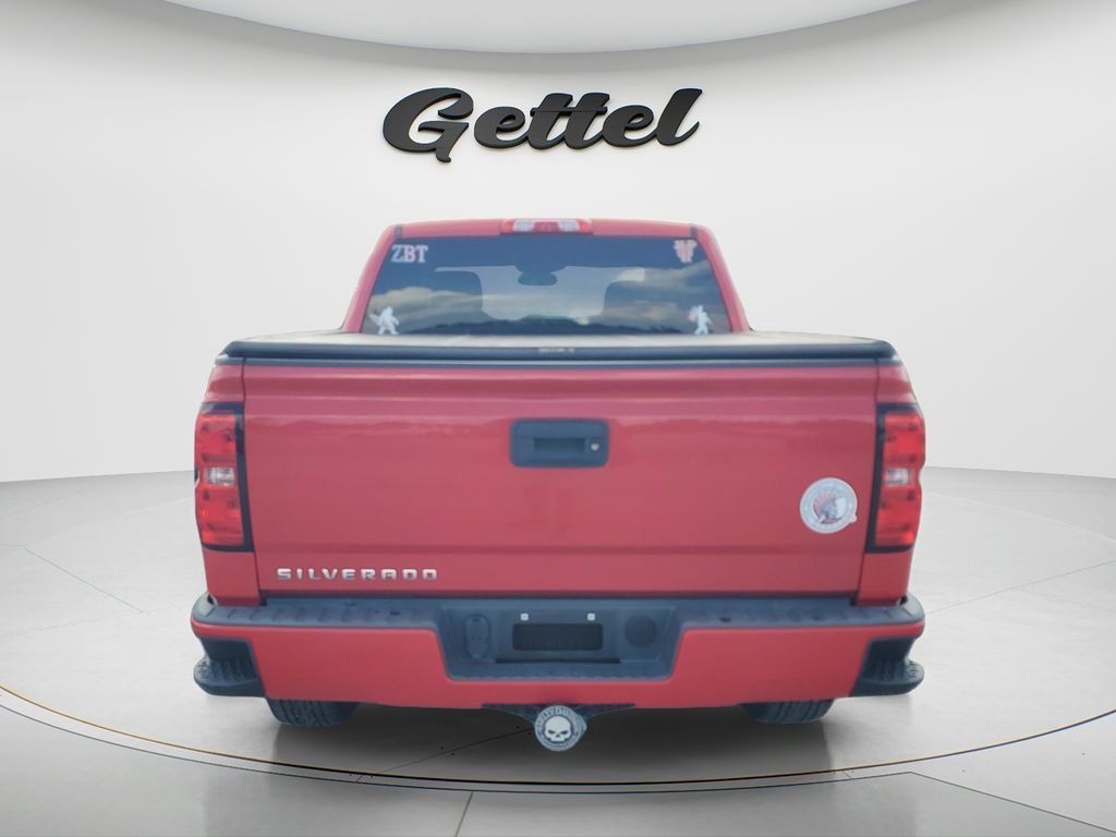 Used 2018 RED HOT Chevrolet Custom image 4