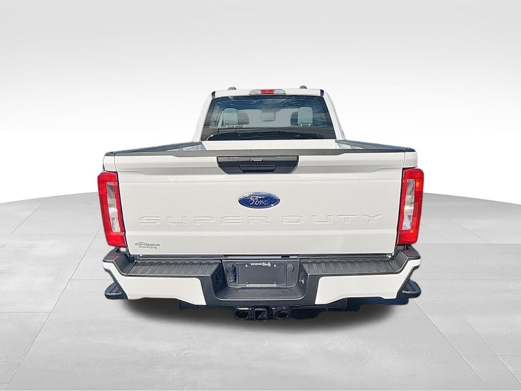 New 2026 Oxford White Ford F-250® XL image 7