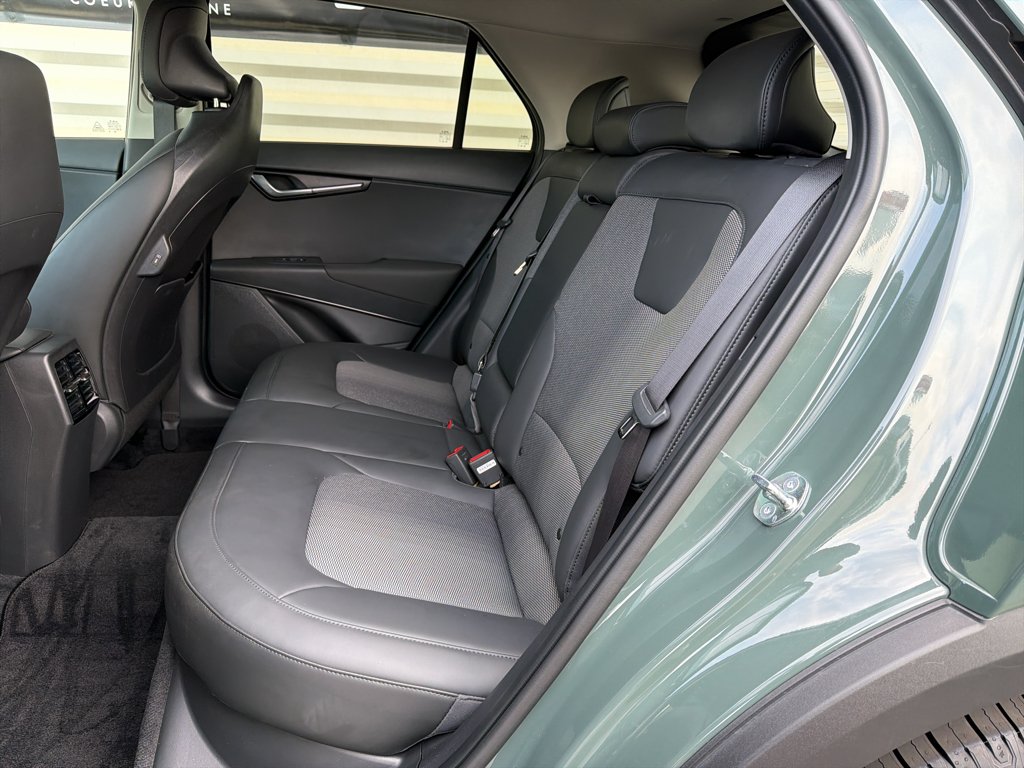 Used 2023 Green Kia EX image 13