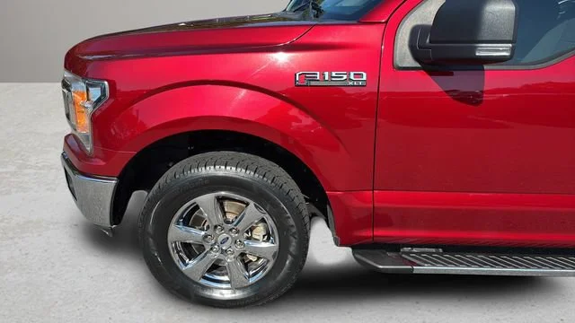 Used 2018 Red Ford XLT image 41