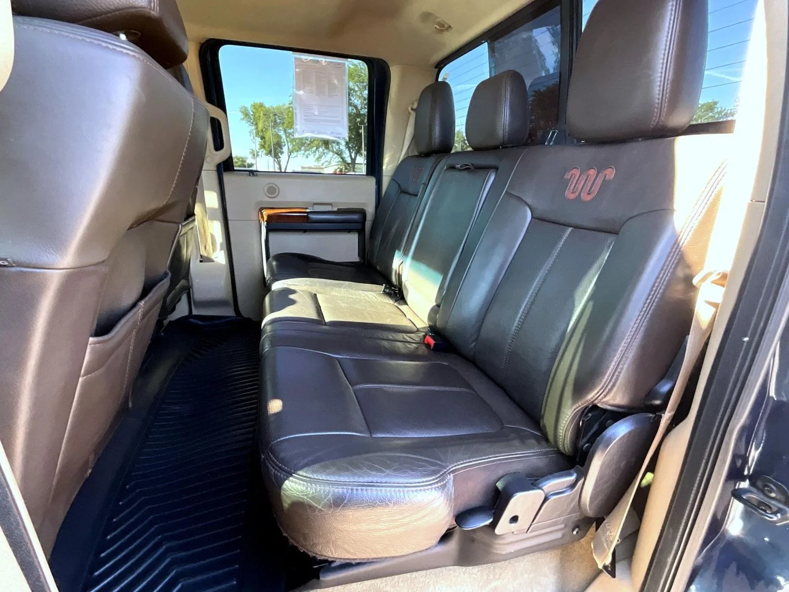 Used 2016 Blue Ford King Ranch image 20
