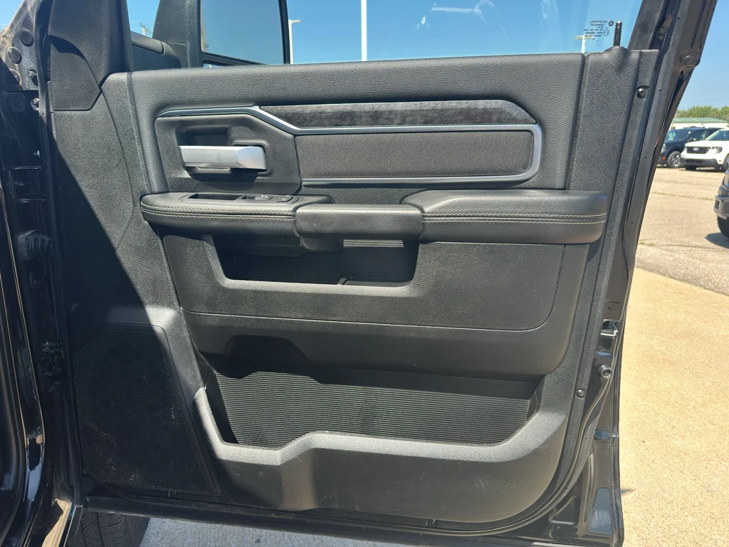 Used 2024 Black Ram Big Horn image 28