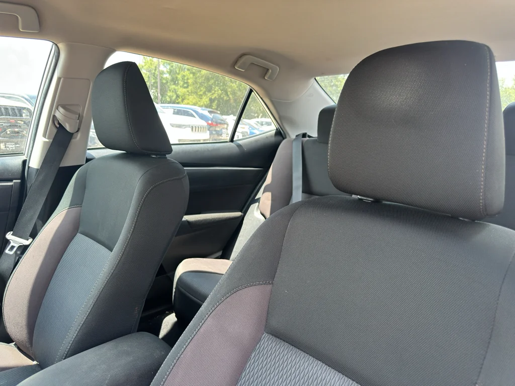 Used 2019 Classic Silver Metallic Toyota LE image 9