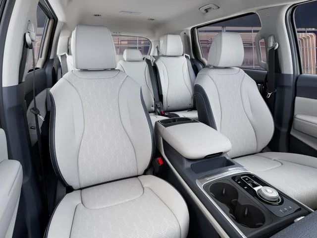 New 2026 White Kia EX image 15