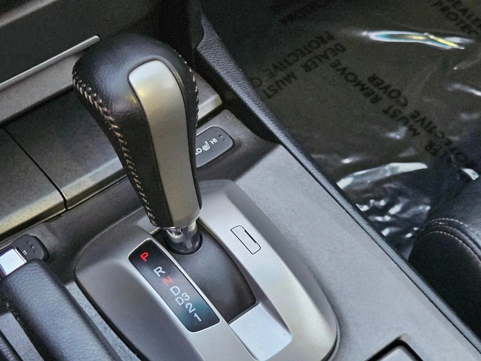 Used 2011 Black Honda EX-L image 12