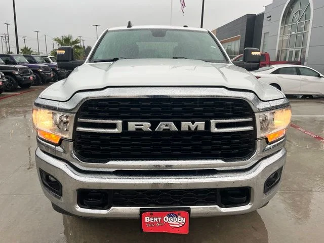 Used 2024 White Ram Big Horn image 2