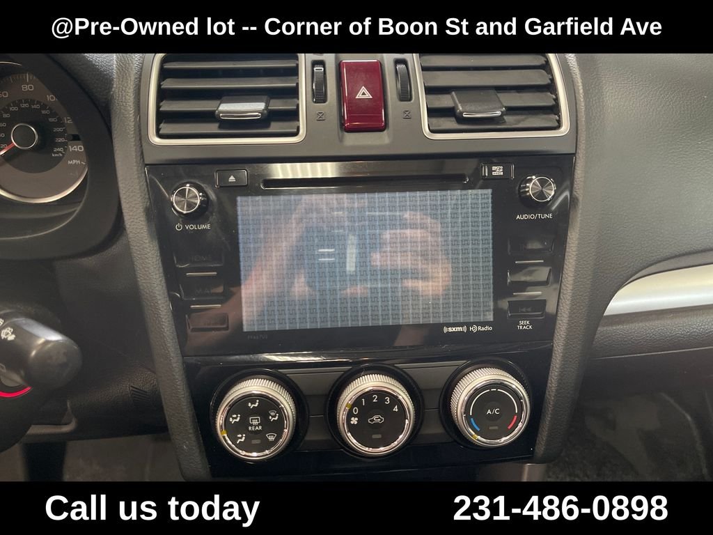 Used 2016 Silver Subaru 2.5i Premium image 17