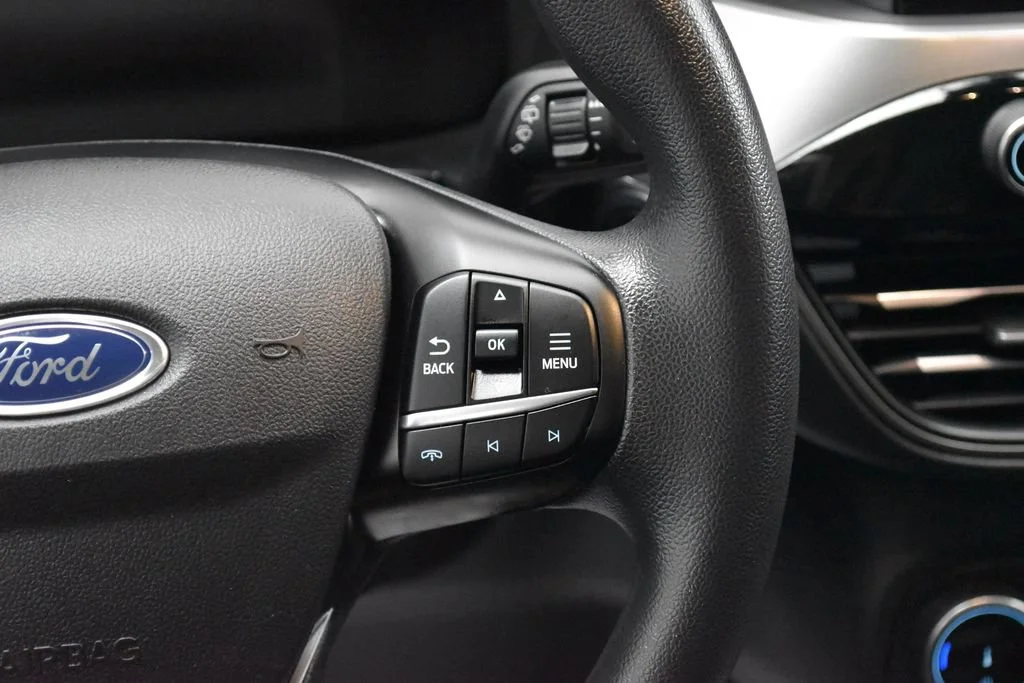 Certified Used 2025 Oxford White Ford Active image 10