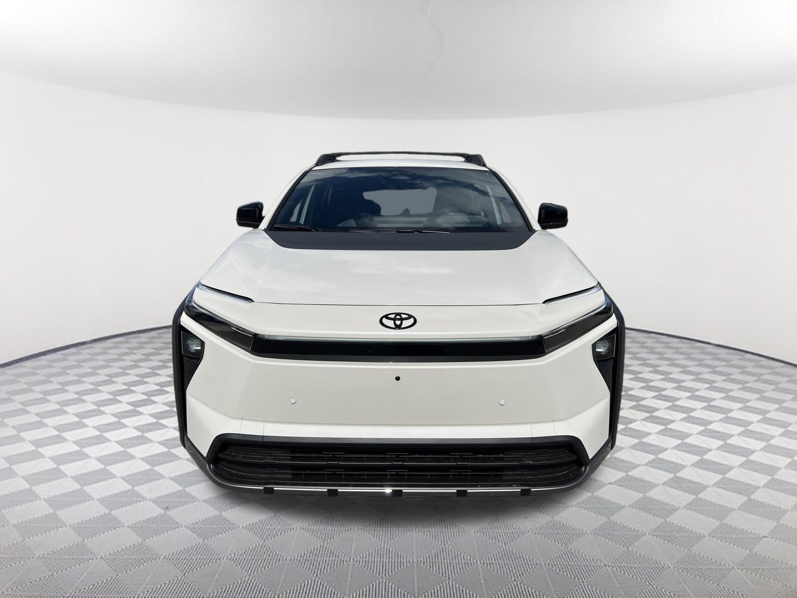 2026 Toyota bZ Woodland Woodland - Photo 2