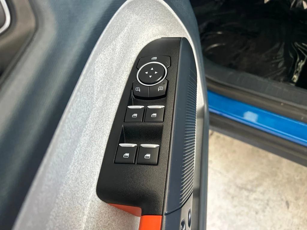 Used 2022 Blue Ford XLT image 35
