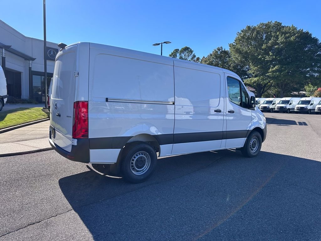 2026 Mercedes-Benz Sprinter Cargo Van Base - Photo 10