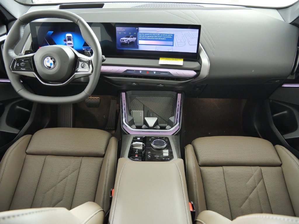 New 2026 Mineral White Metallic BMW 30 xDrive image 5