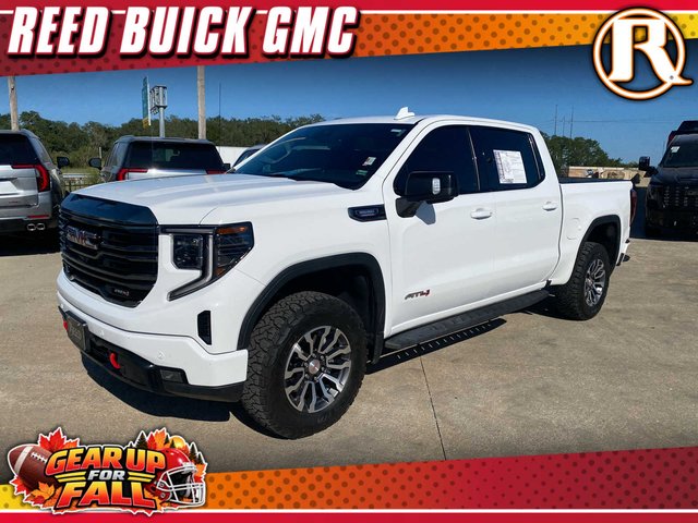 2023 GMC Sierra 1500 AT4