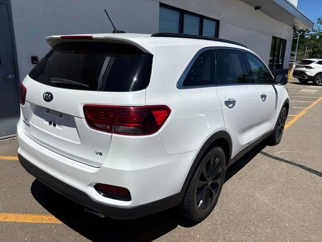 Used 2020 Snow White Pearl Kia S V6 image 5