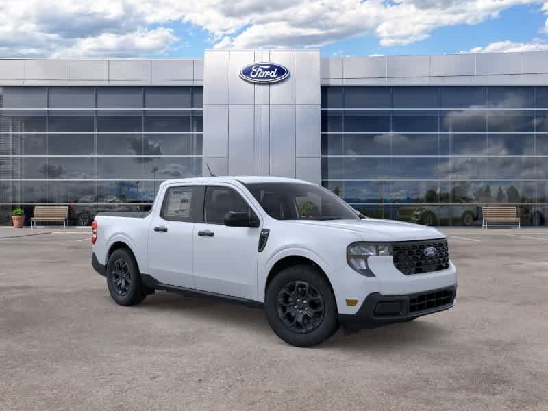 New 2026 Space White Metallic Ford XLT image 7