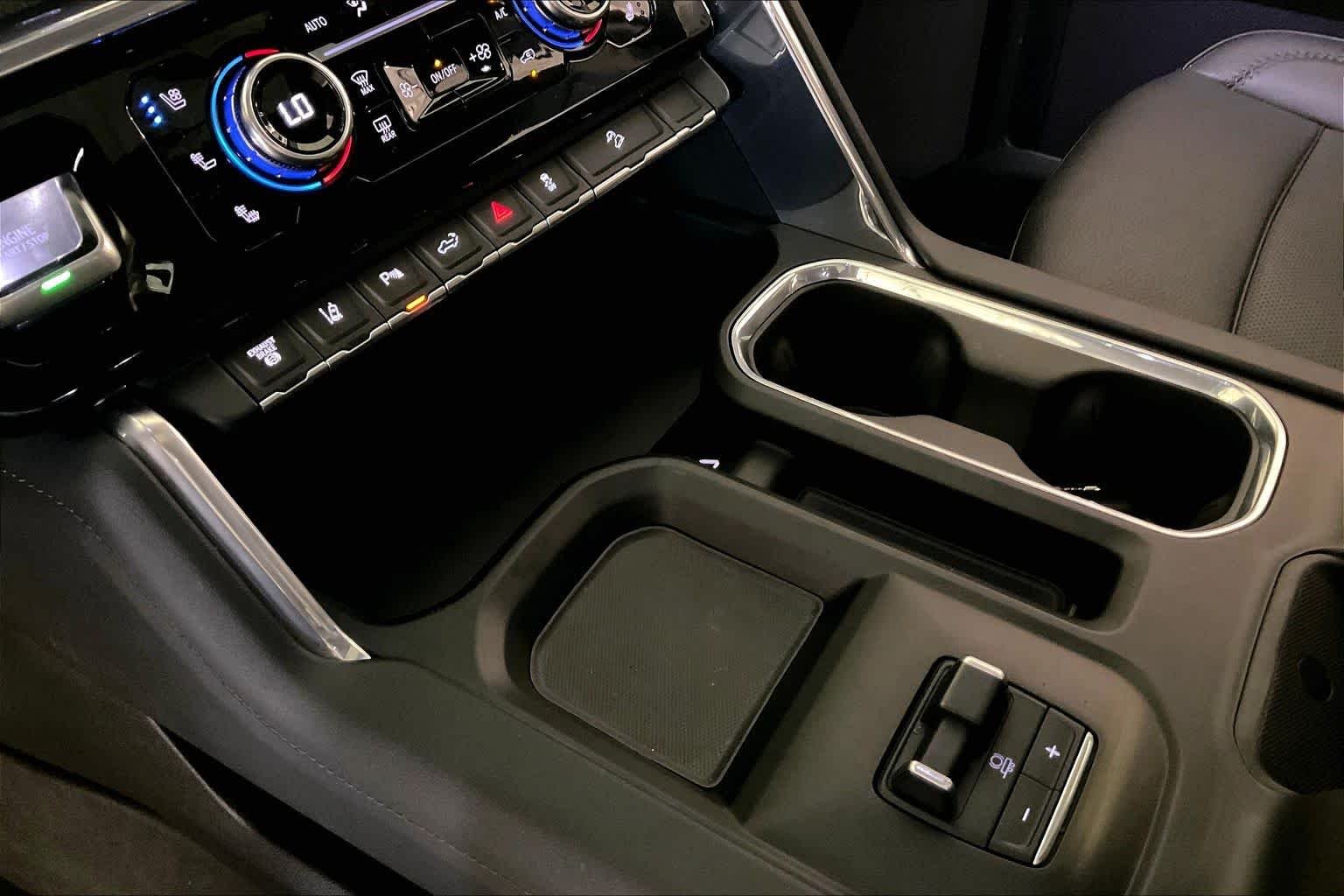 Used 2024 Sterling Metallic GMC Denali image 15