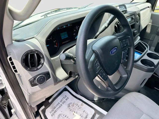 New 2025 Oxford White Ford KNAPHEIDE KUV129D20L image 6