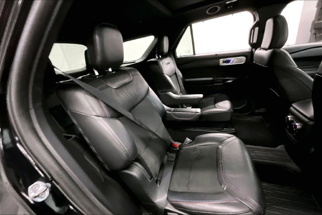 Used 2023 Agate Black Metallic Ford ST image 26