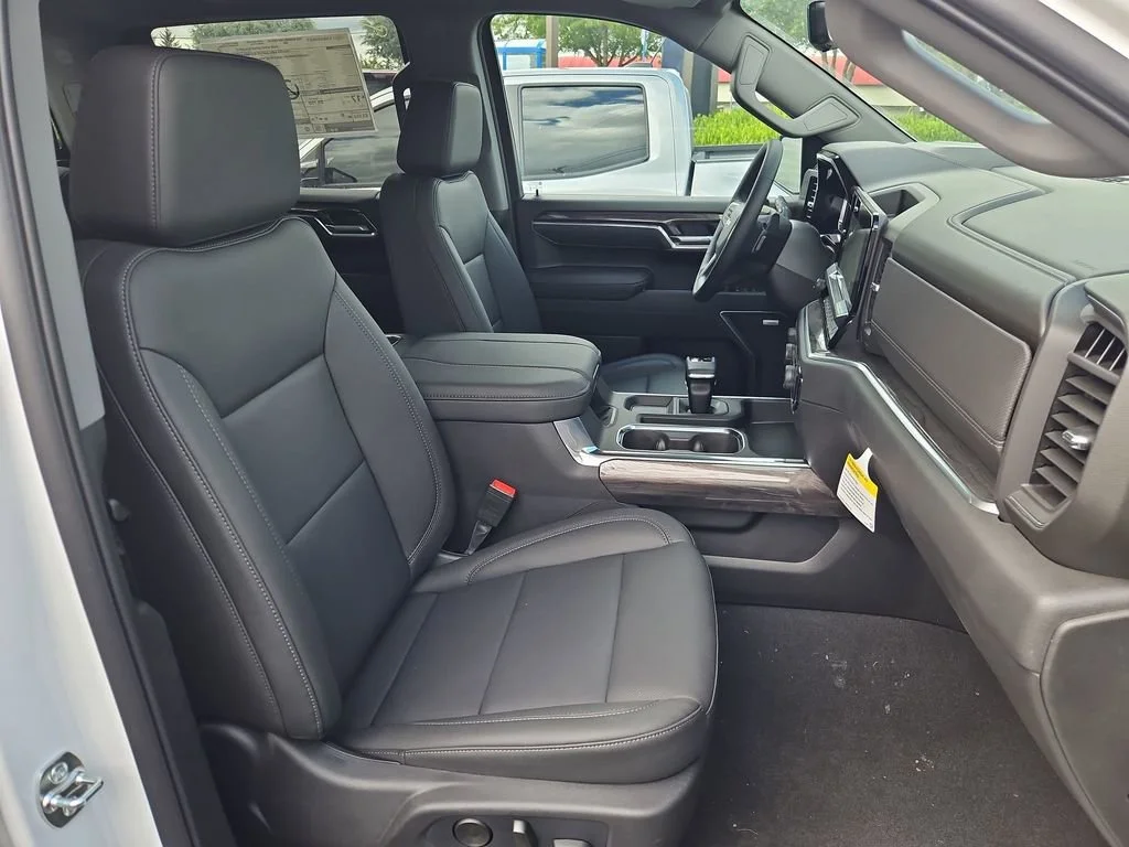2026 Chevrolet Silverado 1500 LTZ - Photo 28