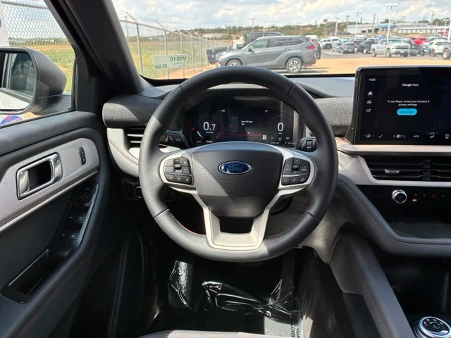 New 2027 Avalanche Gray Ford Active image 14
