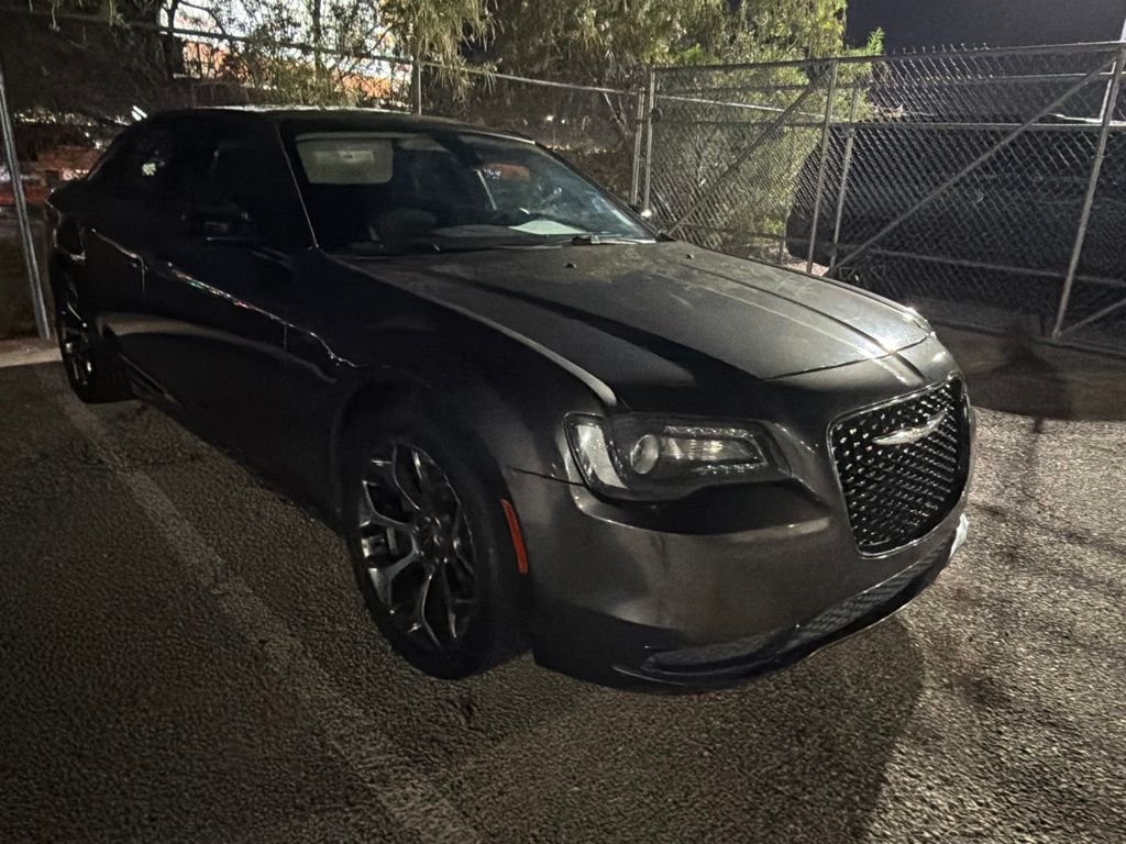 Used 2018 Gray Chrysler Touring image 17
