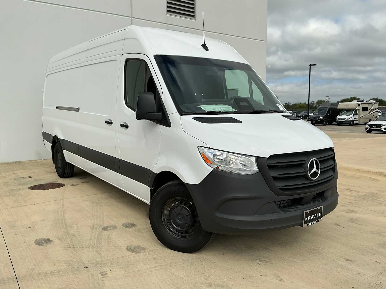 New 2026 Arctic White Mercedes-Benz  image 3