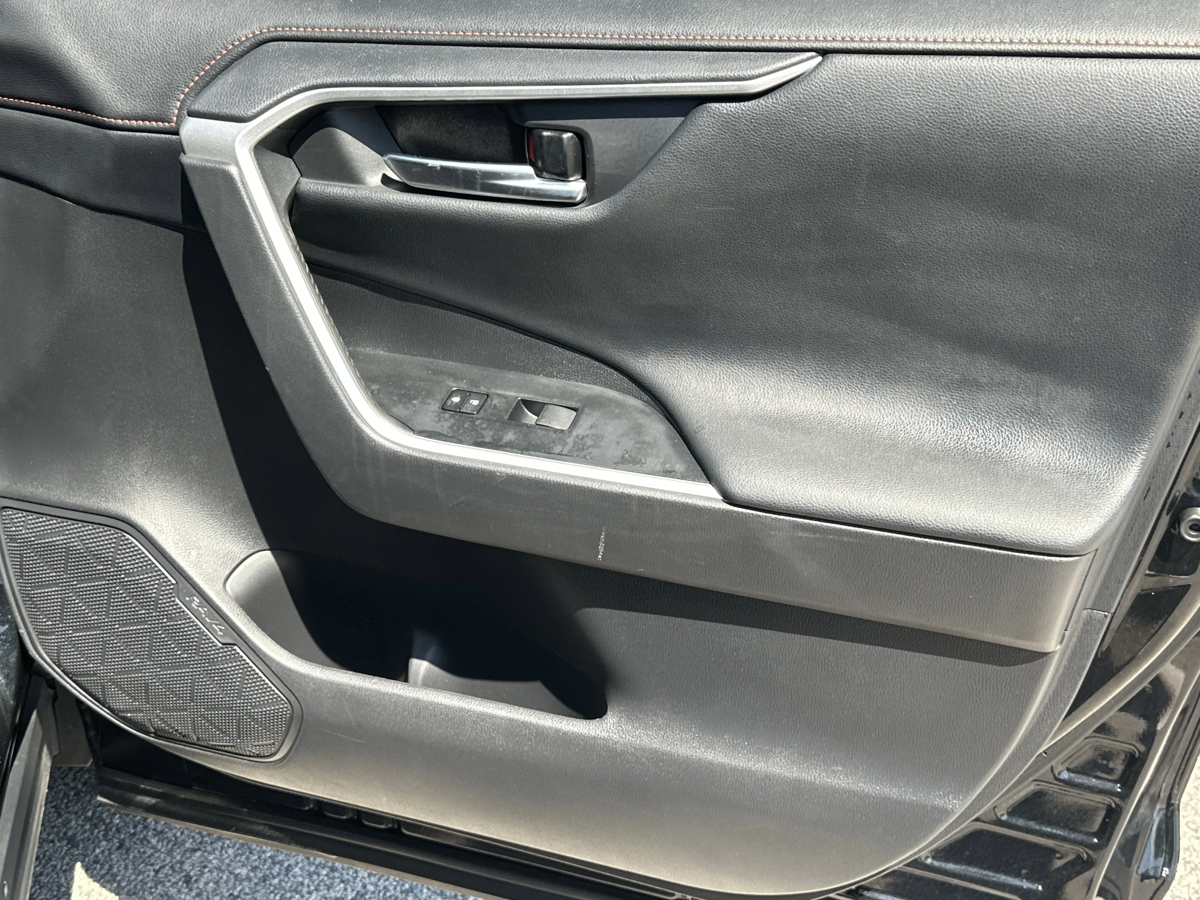 2020 Toyota RAV4 Adventure - Photo 14