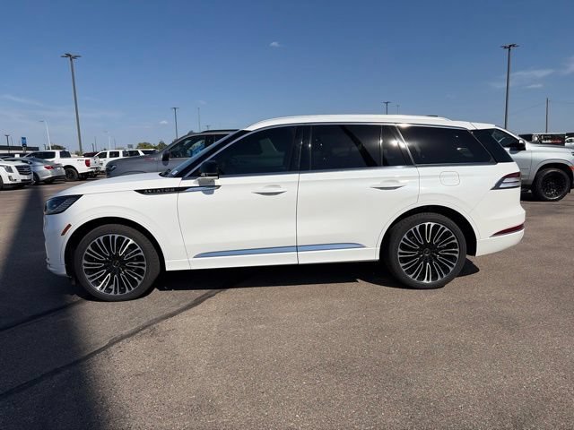 Certified Used 2025 PRISTINE WHTE Lincoln Black Label image 4