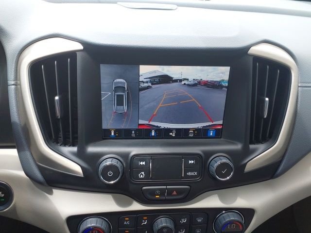 Used 2024 White GMC Denali image 17