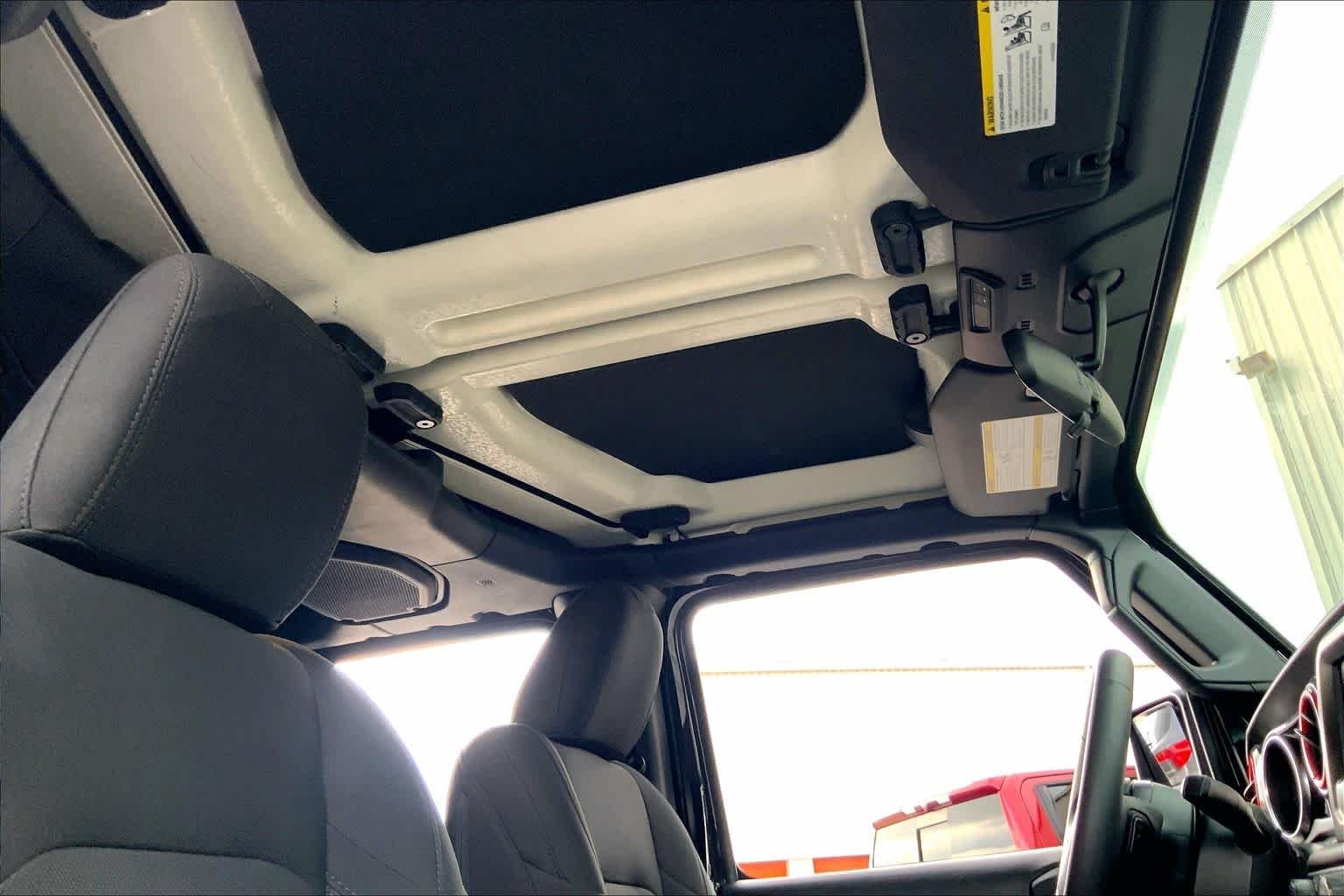 Used 2023 Black Clearcoat Jeep Sport Altitude image 14