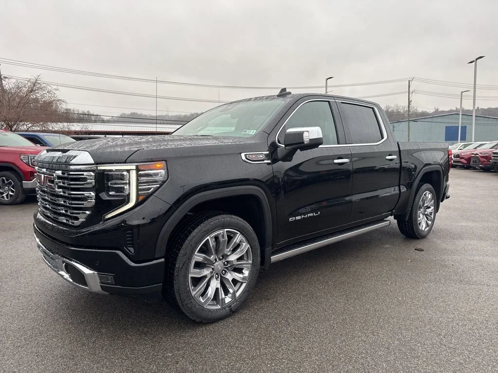 2026 GMC Sierra 4WD Crew Cab Short Box Denali's photo