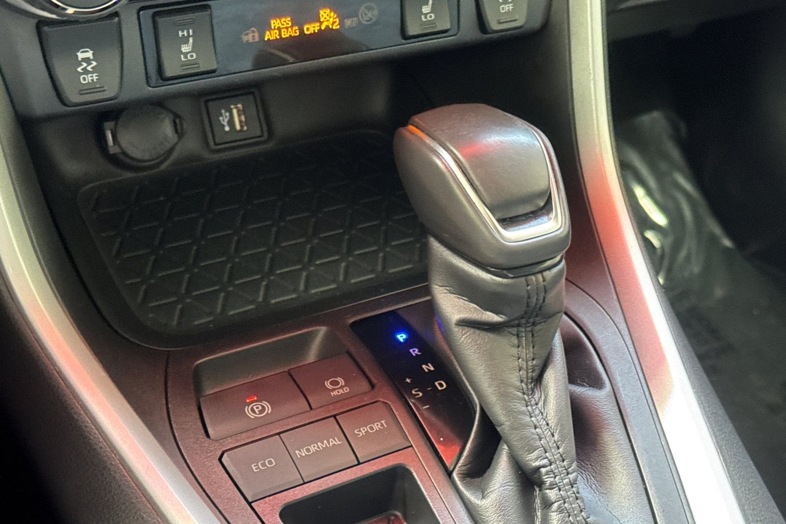 Used 2023 Gray Toyota XLE Premium image 26