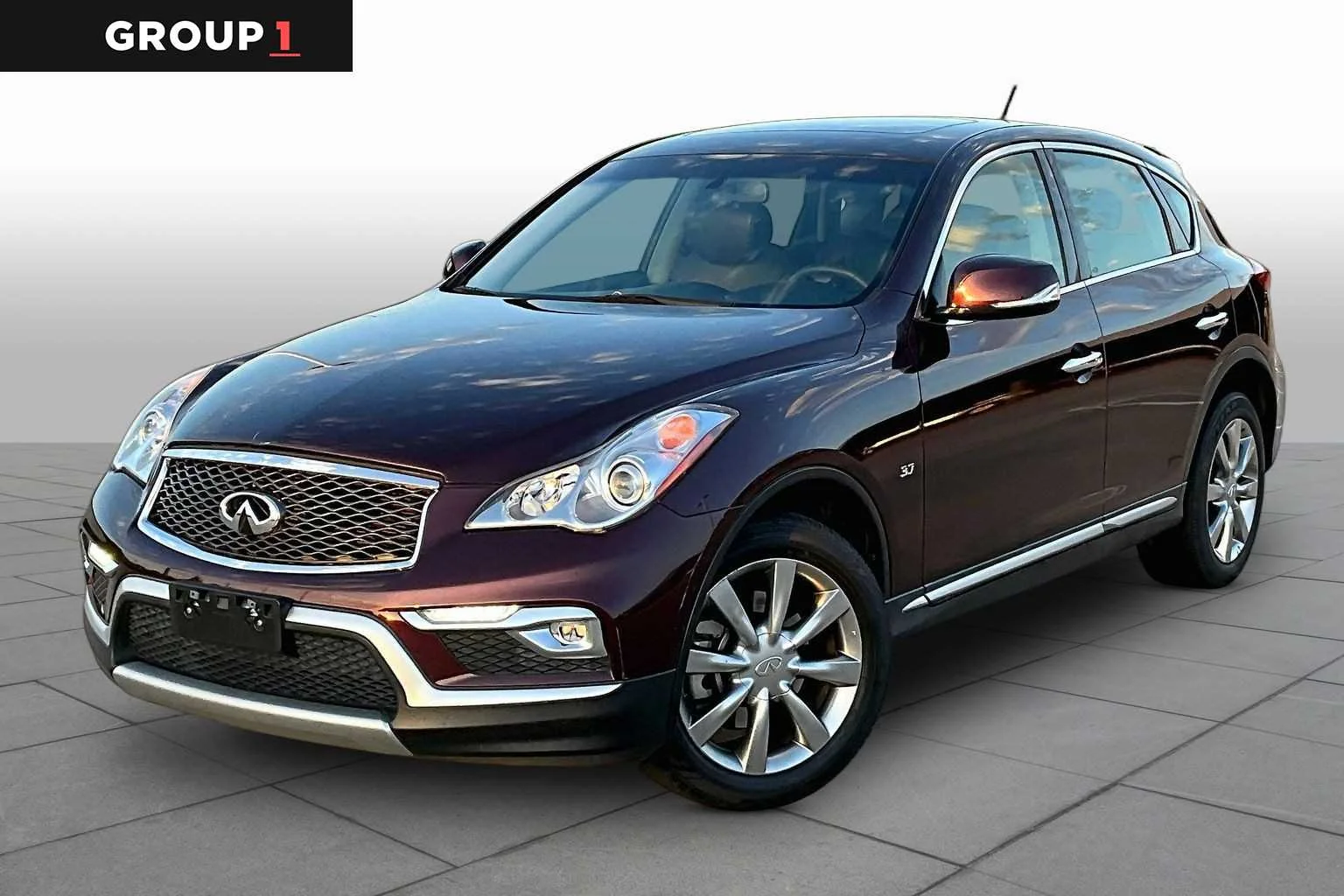 Pre-Owned 2016 INFINITI QX50