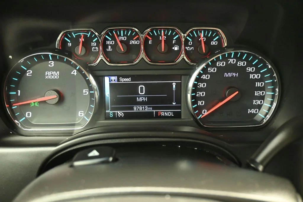 Used 2020 White Chevrolet LS image 15